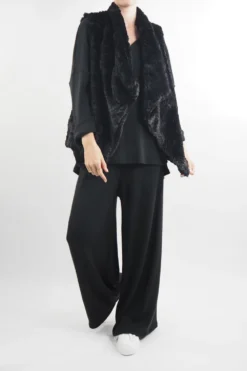 Laundry B Chalet Gilet Black