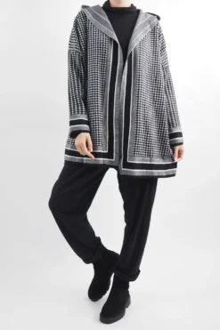 Laundry B Dogtooth Hooded Knit Blazer Mono