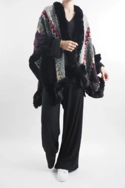 Laundry B Luxe Colorado Cape Black