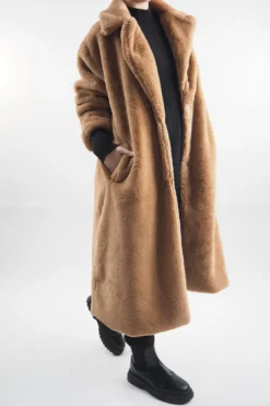 Laundry B Mara Teddy Coat Camel 8 Laundry B Mara Teddy Coat Camel -Kenn Shop laundry b mara teddy coat camel2004.jpg