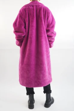 Laundry B Mara Teddy Coat Magenta 7 Laundry B Mara Teddy Coat Magenta -Kenn Shop laundry b mara teddy coat magenta203.jpg