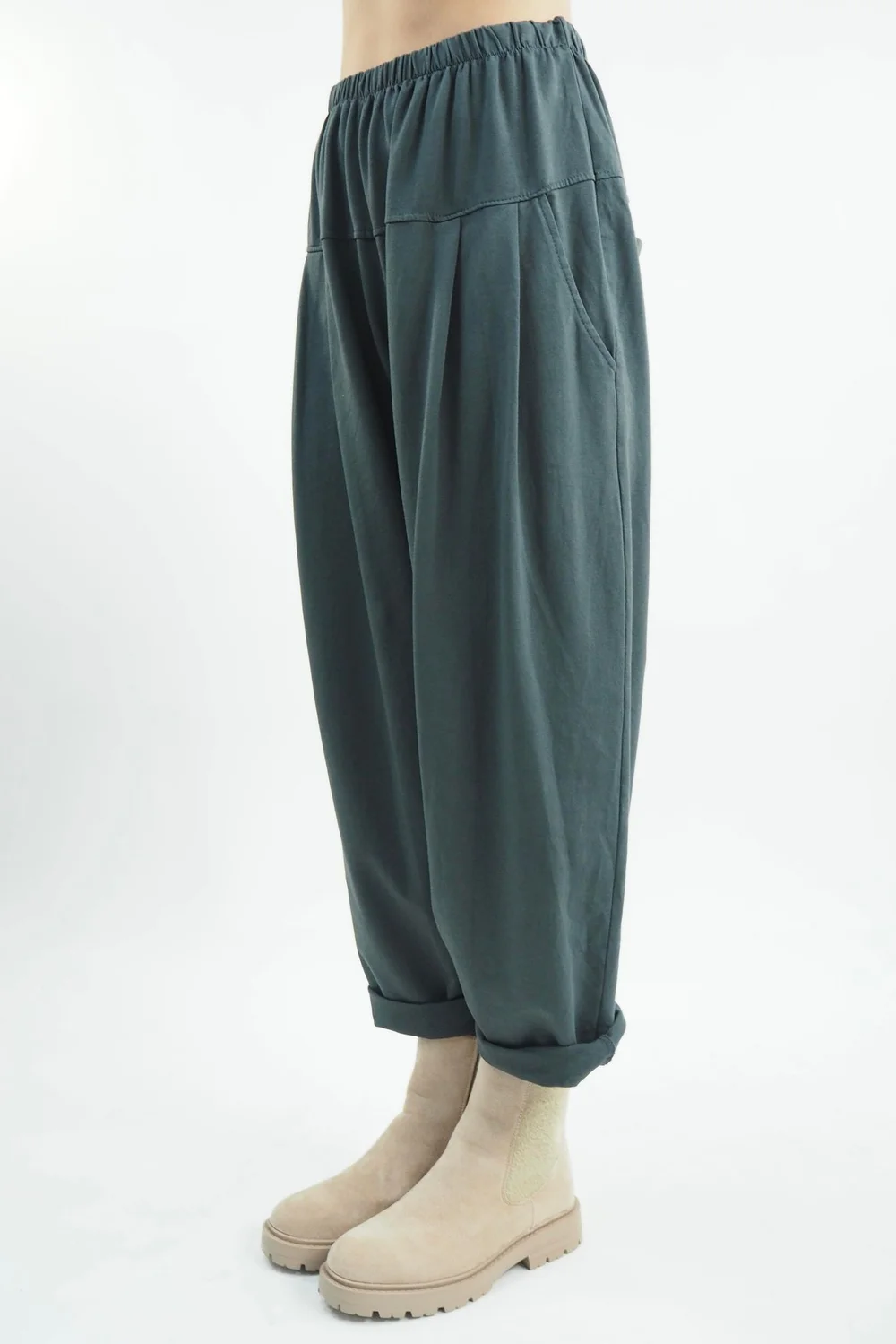 Made In Italy Apres Flat Front Pleat Jogger Shadow Grey 4 Made In Italy Apres Flat Front Pleat Jogger Shadow Grey - Image 4