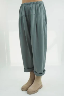 Made In Italy Apres Flat Front Pleat Jogger Steel 7 Made In Italy Apres Flat Front Pleat Jogger Steel -Kenn Shop made in italy apres flat front pleat jogger steel04.jpg