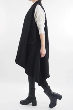 Made In Italy Belgravia Weekend Gilet Black -Kenn Shop made in italy belgravia weekend gilet black 3.jpg