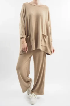 Made In Italy Chalet Pocketed Soft Knit Set Camel