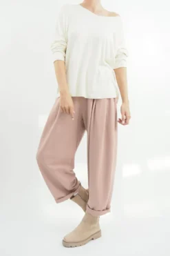 Made In Italy Classic Super Soft Fine Knit Top Winter White -Kenn Shop made in italy classic super soft fine knit ecru04.jpg