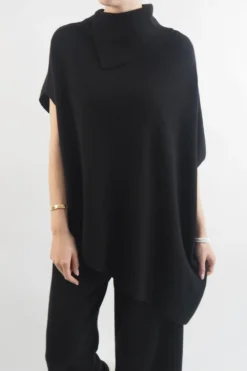 Made In Italy Conrad Tilt Knit Top Black