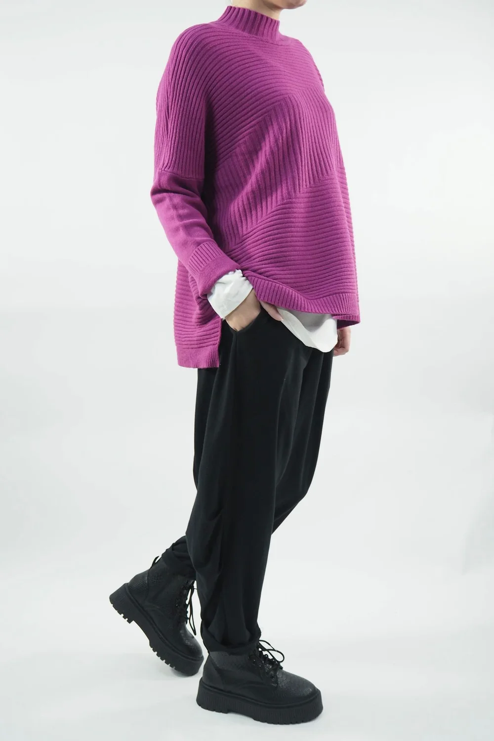 Made In Italy Conrad Turtle Ribby Knit Top Magenta 2 Made In Italy Conrad Turtle Ribby Knit Top Magenta - Image 2