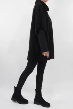 Made In Italy Dusk Slouch Throw Over Top Black * -Kenn Shop made in italy dusk slouch throw over top black 2.jpg