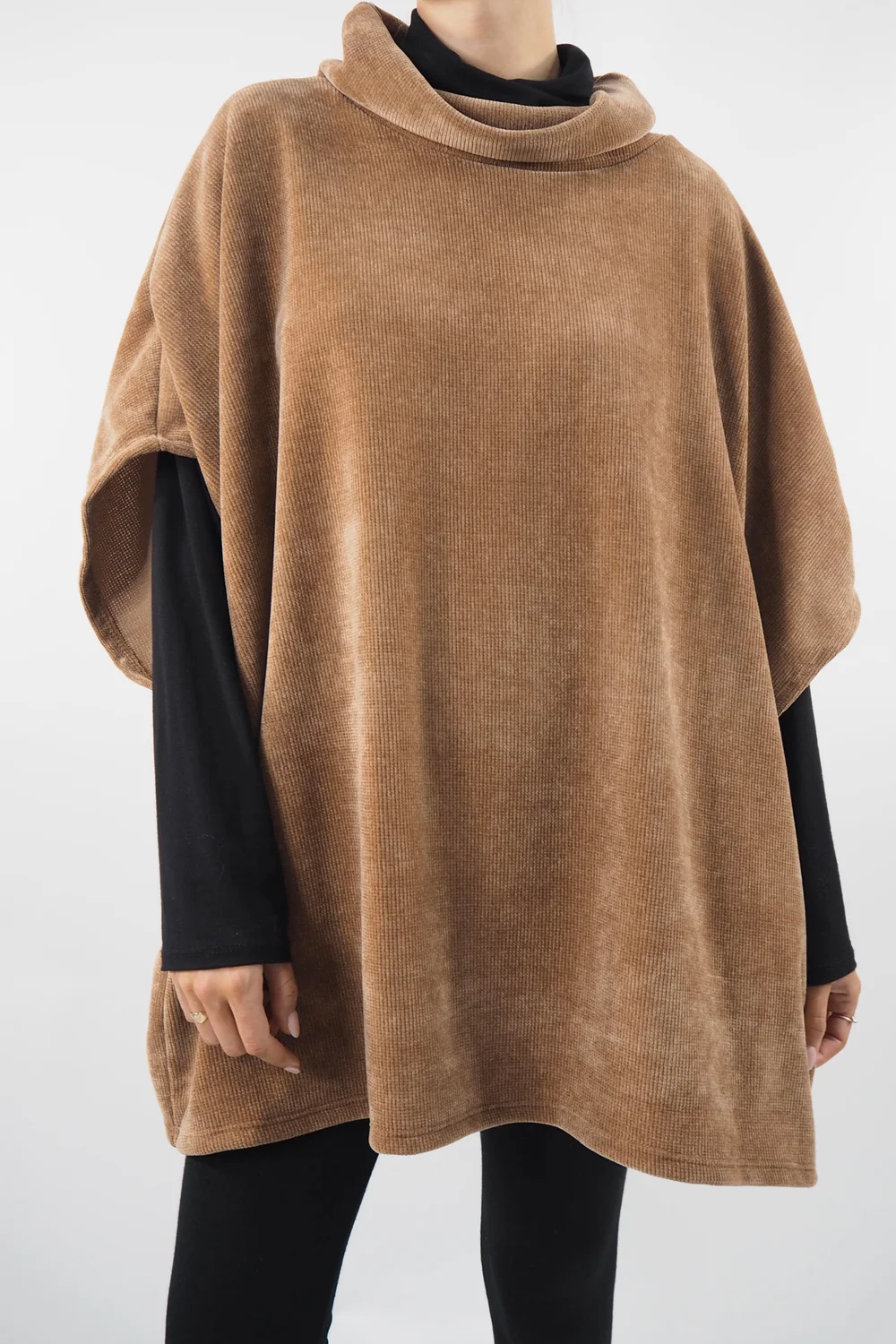 Made In Italy Dusk Slouch Throw Over Top Camel 5 Made In Italy Dusk Slouch Throw Over Top Camel - Image 5