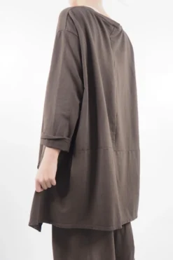 Made In Italy Lagenlook Classic Cut Out Sweatshirt Truffle -Kenn Shop made in italy lagenlook classic cut out sweatshirt truffle03.jpg