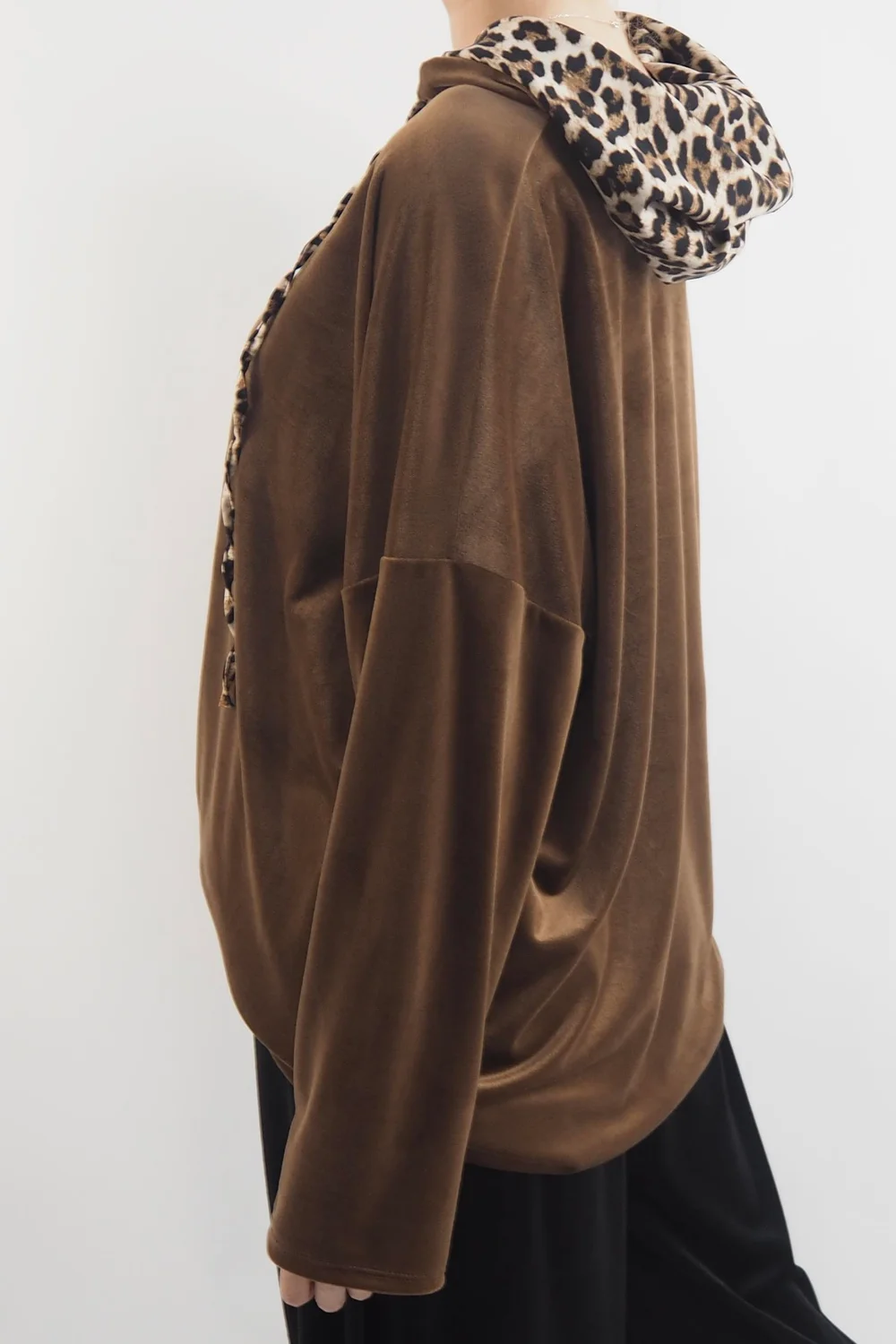 Made In Italy Leopard Love Stretch Velour Hoodie Tan 2 Made In Italy Leopard Love Stretch Velour Hoodie Tan - Image 2